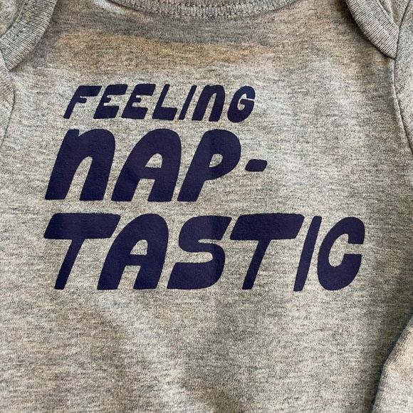 Cat & Jack Gray Playsuit "Feeling Nap-Tastic" Snap Leg Closure 0-3M - NWT - Picture 4 of 10